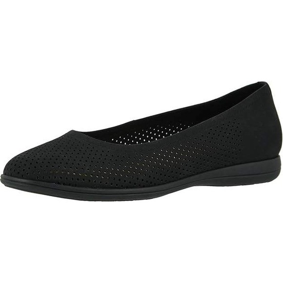 Trotters Shoes - Trotters Darcey Black Perforated Flats Women's 7.5M – New With Tags
